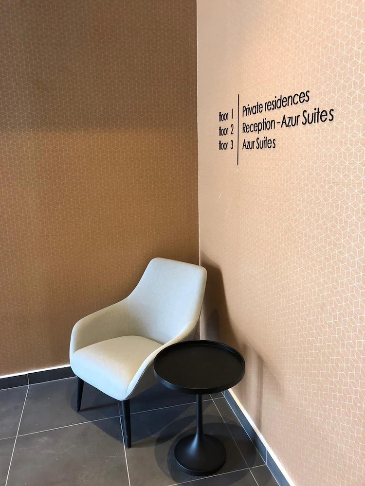 Azur Suites