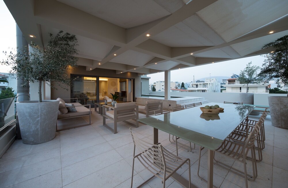 Elaia Luxury Apartments Glyfada