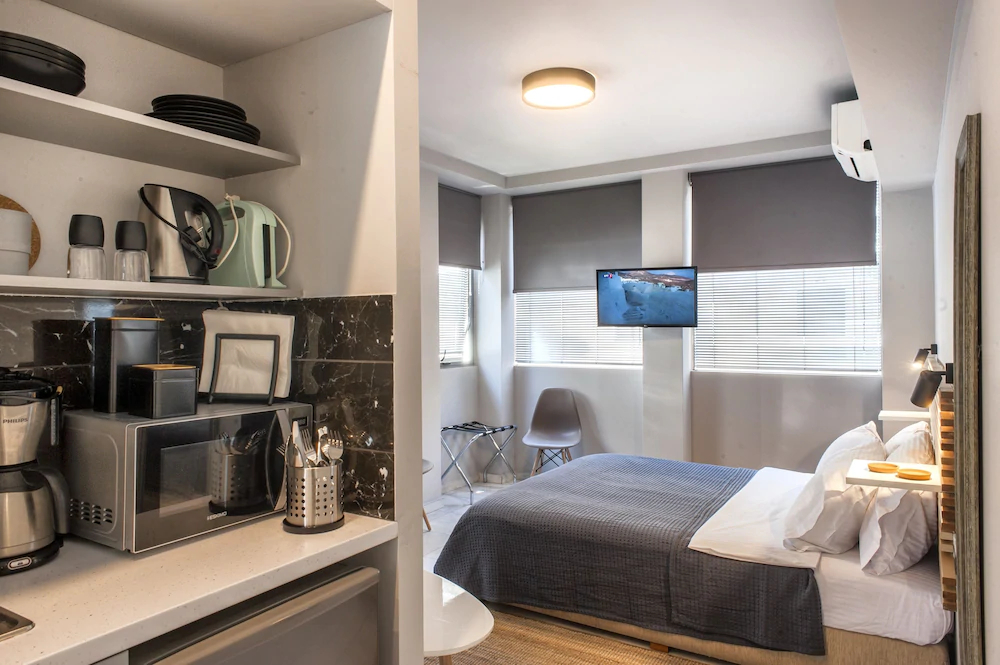 Caravel Voyage Suites by Living-Space