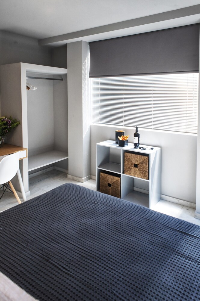 Caravel Voyage Suites by Living-Space