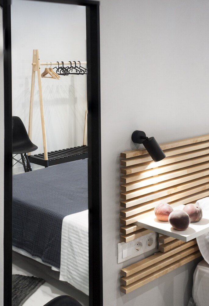 Caravel Voyage Suites by Living-Space