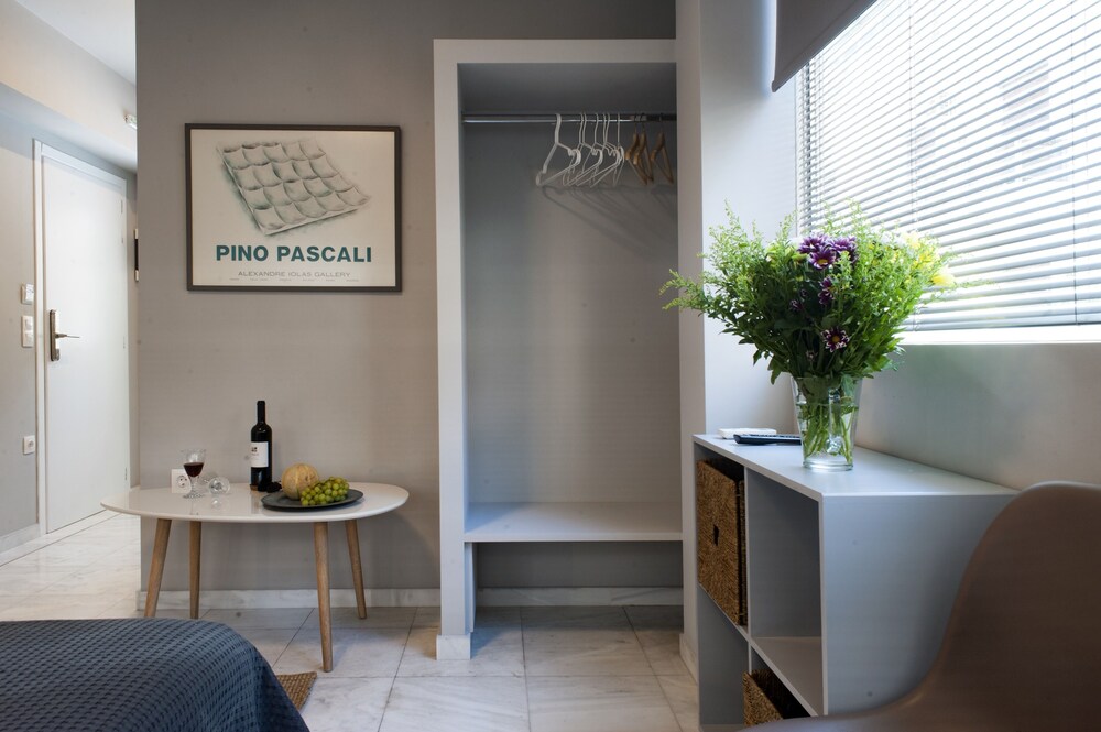 Caravel Voyage Suites by Living-Space