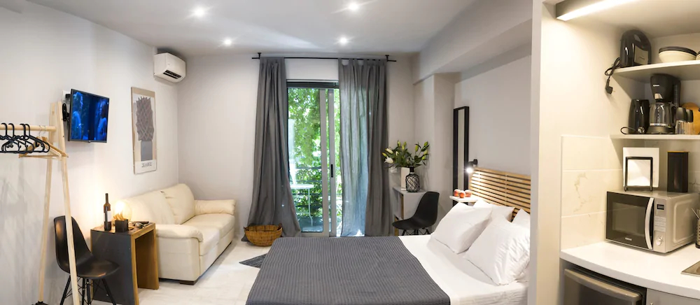 Caravel Voyage Suites by Living-Space