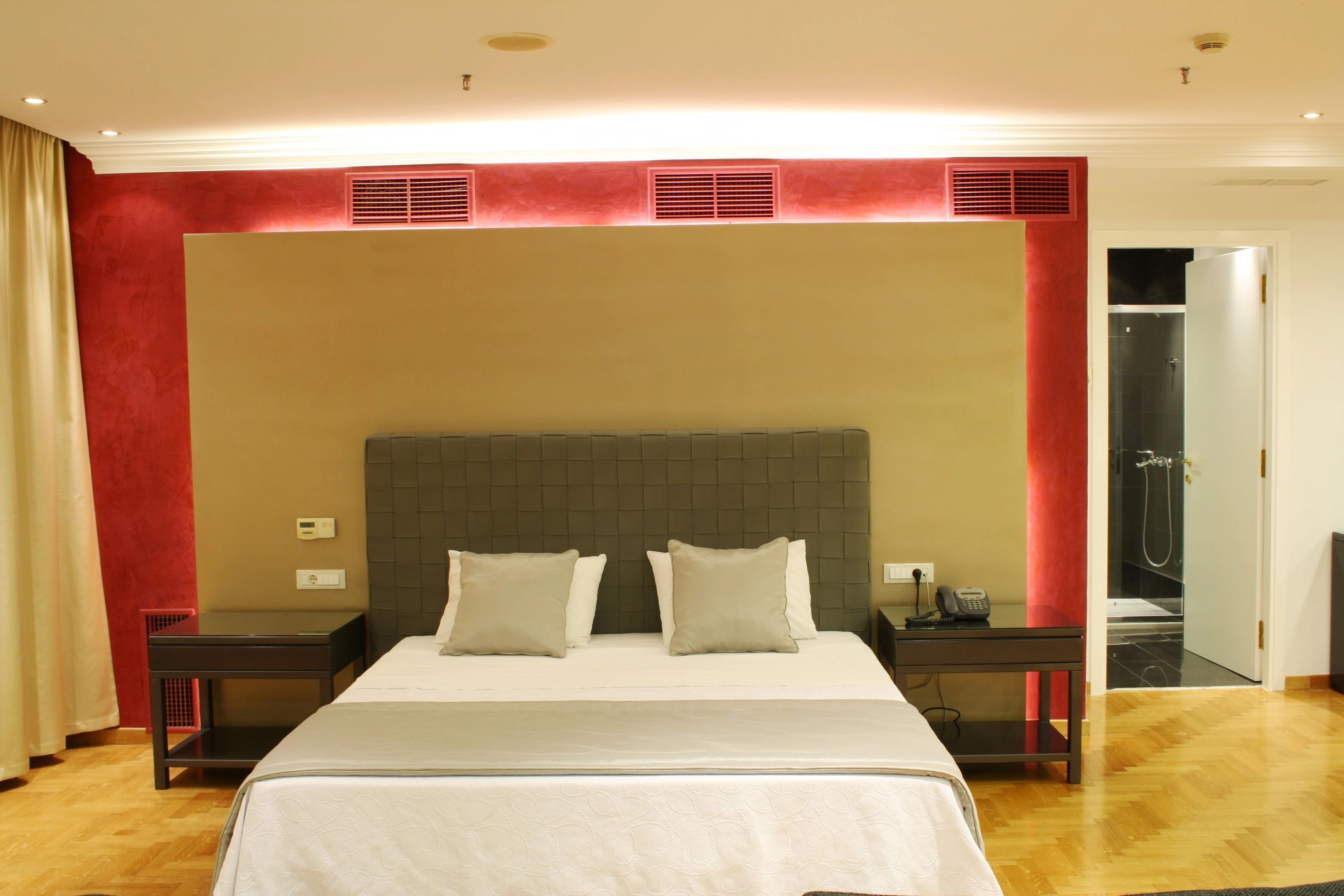 Theoxenia House Hotel