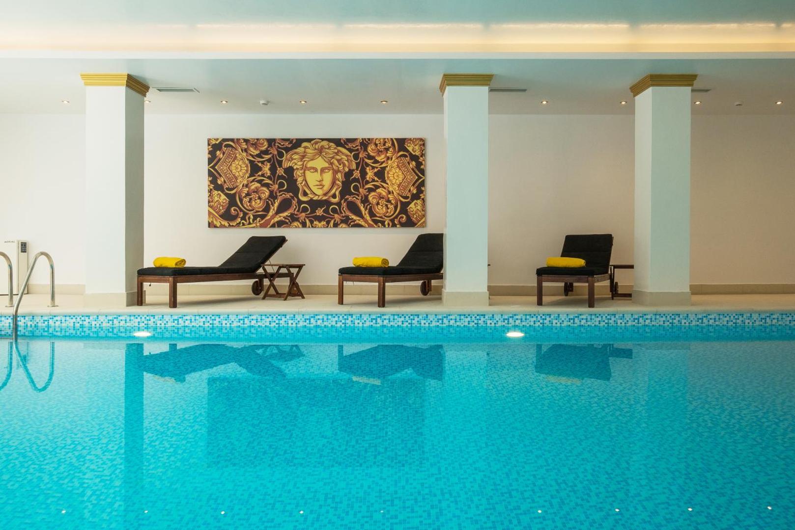 Theoxenia House Hotel
