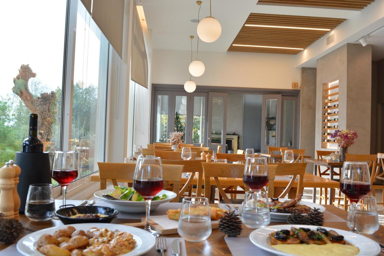 Hotel Cokkinis