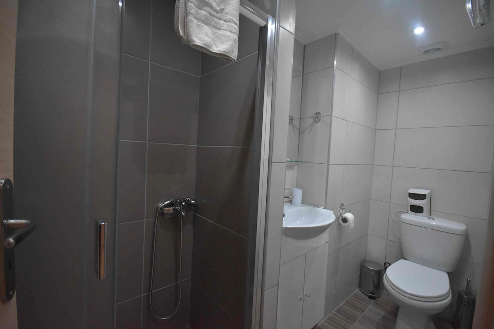 A&J Apartments Athens Airport