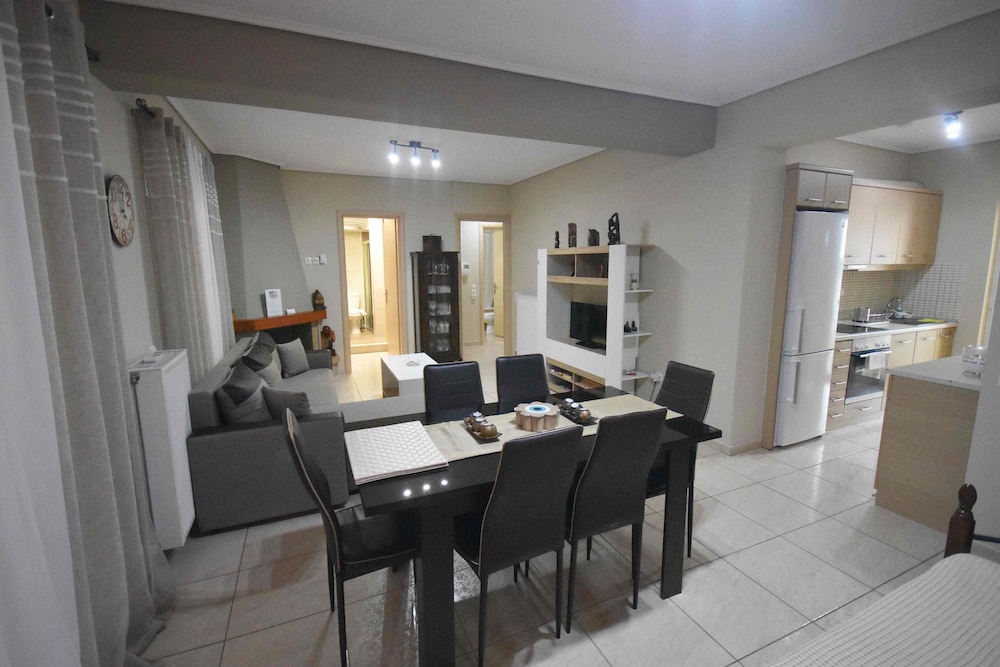 A&J Apartments Athens Airport