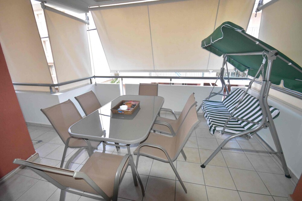 A&J Apartments Athens Airport