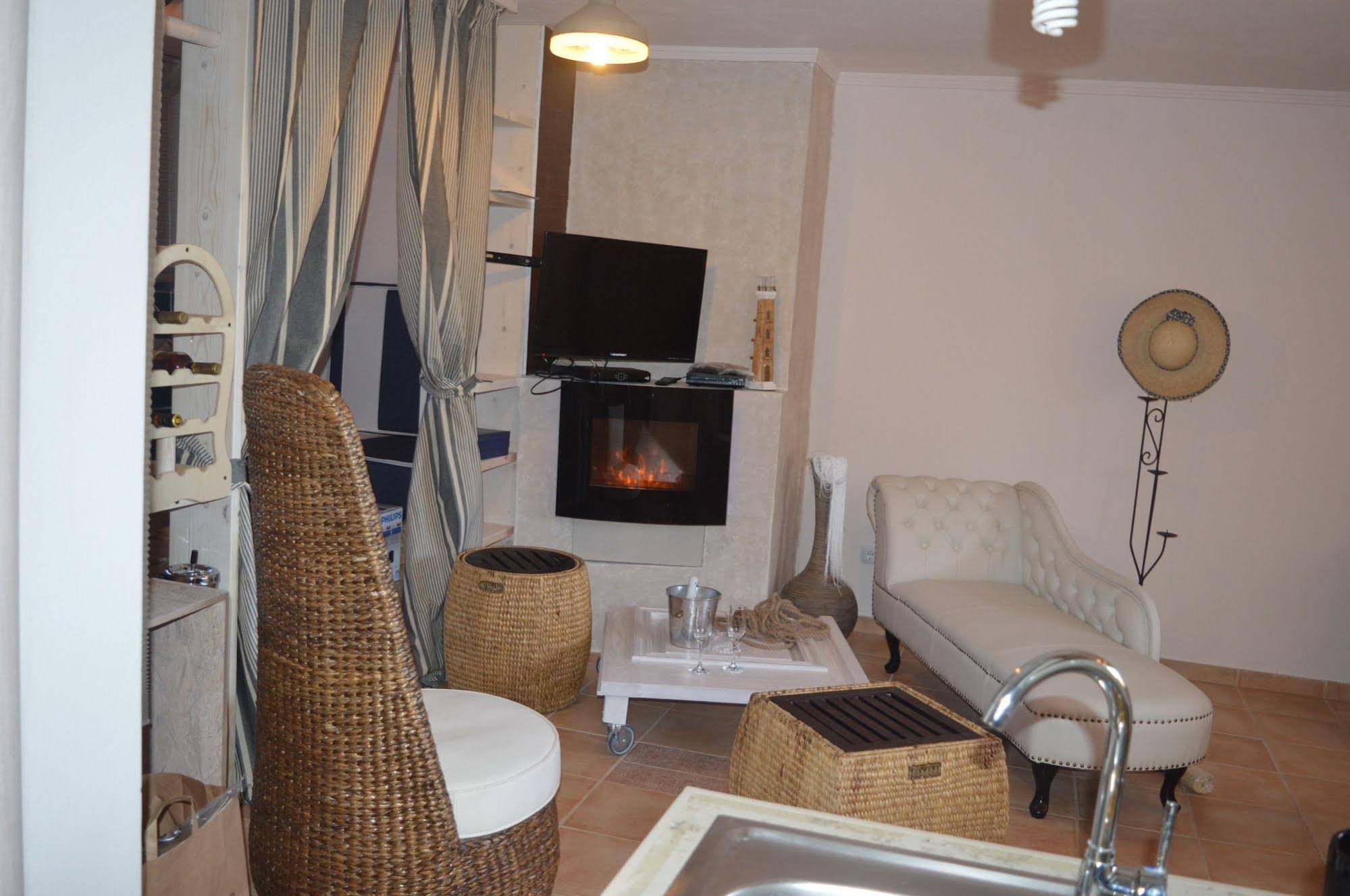 Penelope Luxury Bungalow
