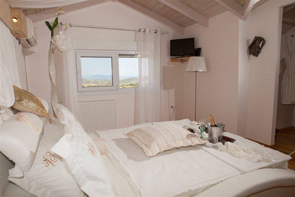 Villa Suites Tilemachos