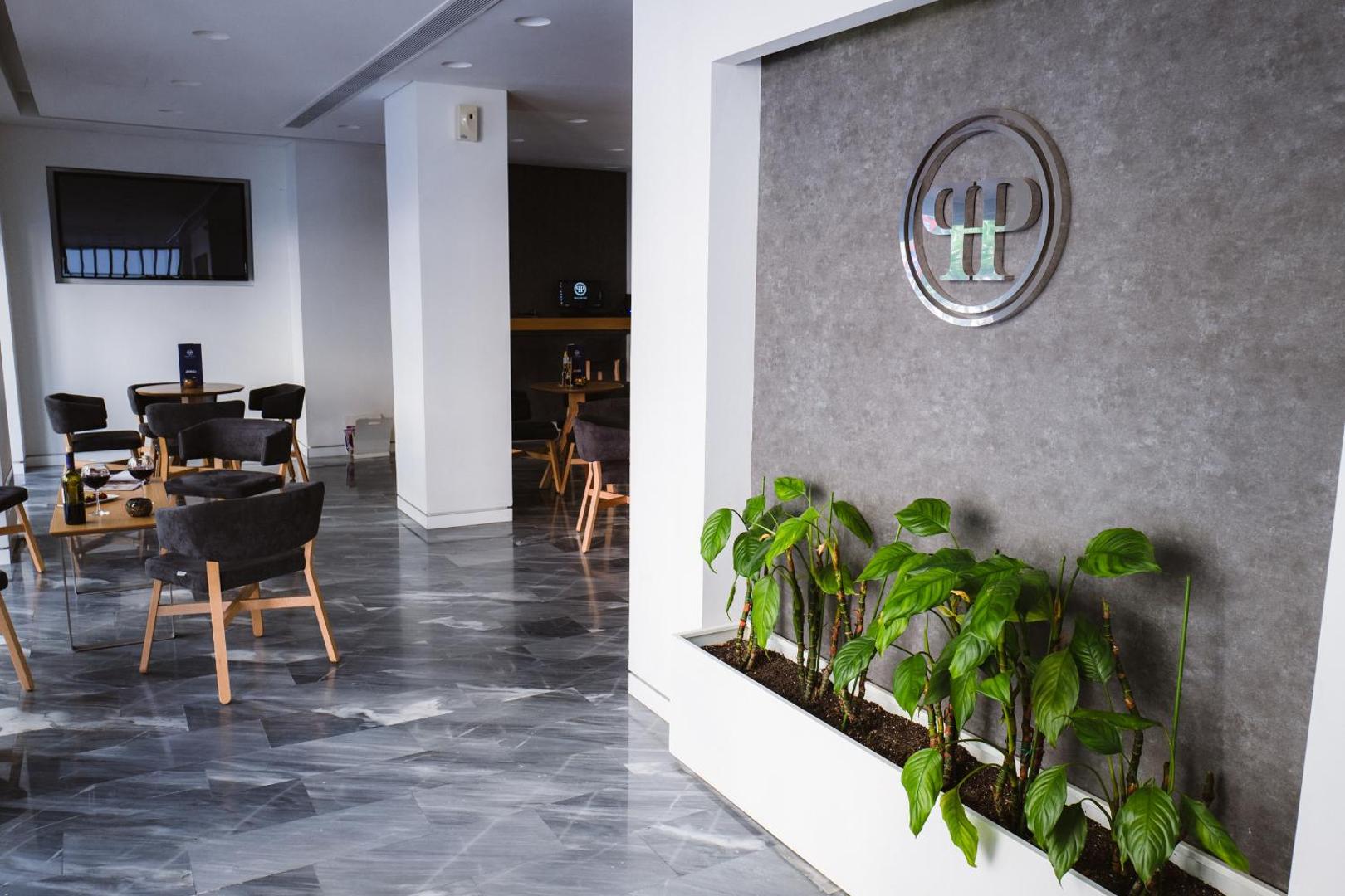 Piraeus Port Hotel