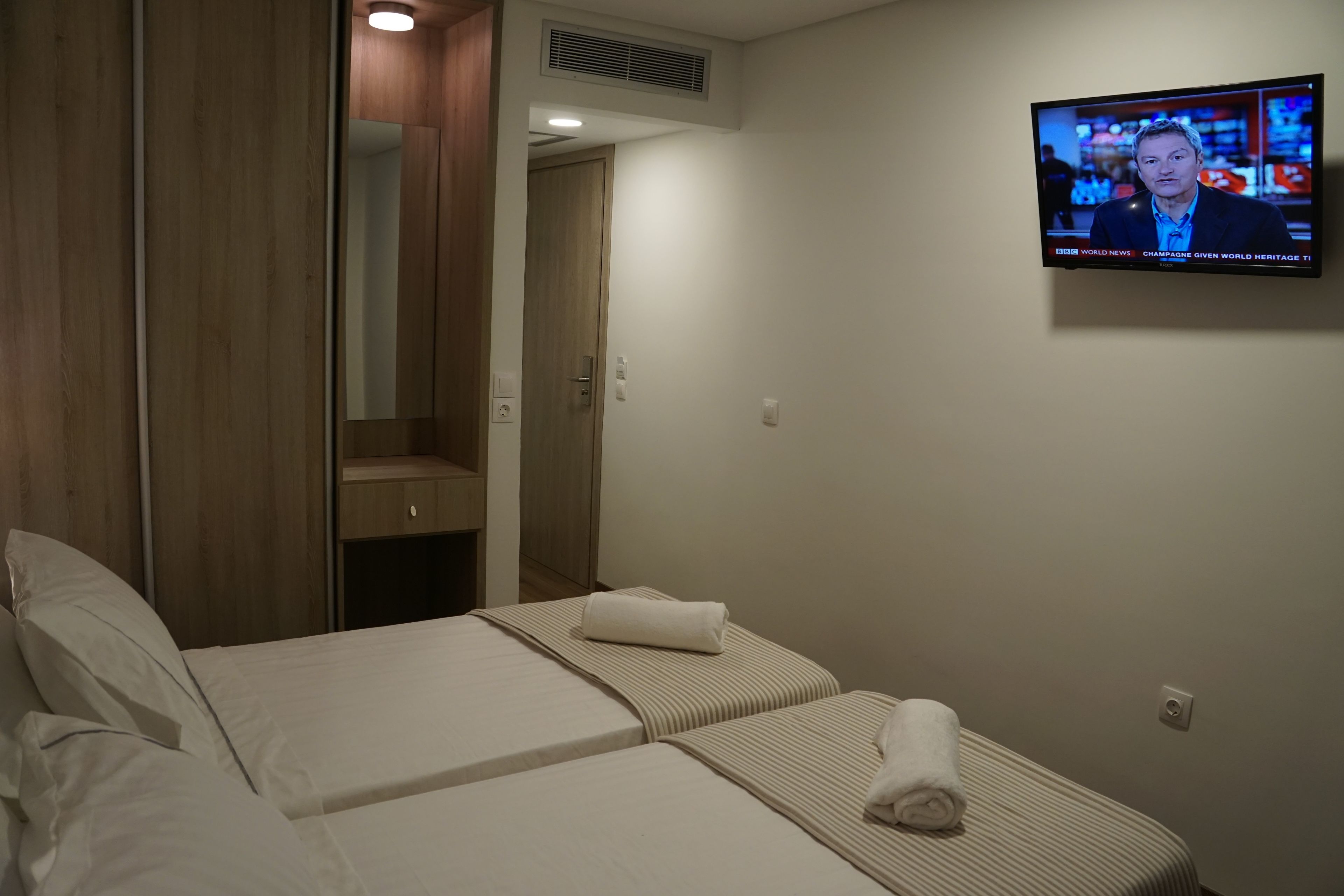 Piraeus Port Hotel