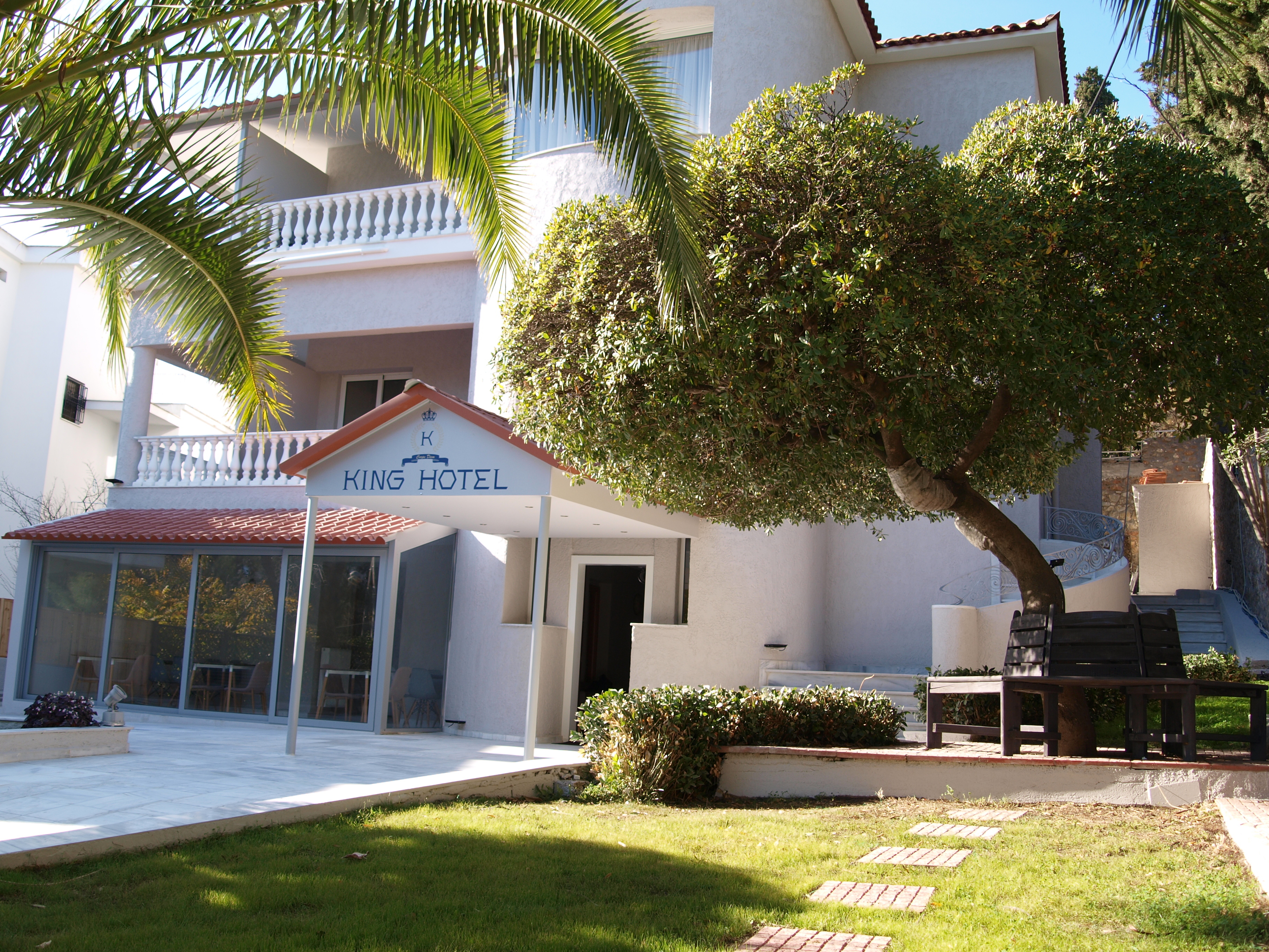 King Hotel