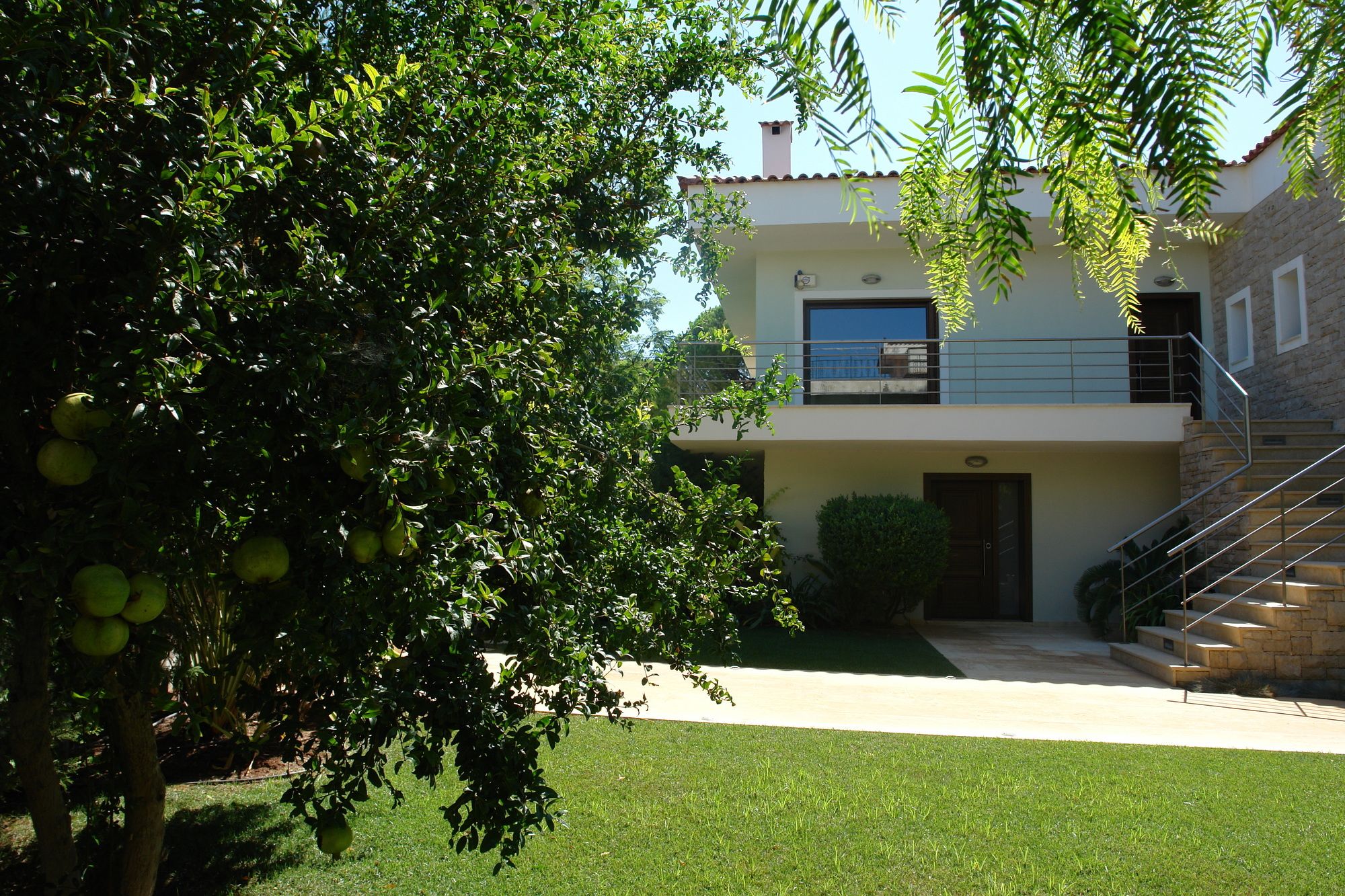 Villa Saronida
