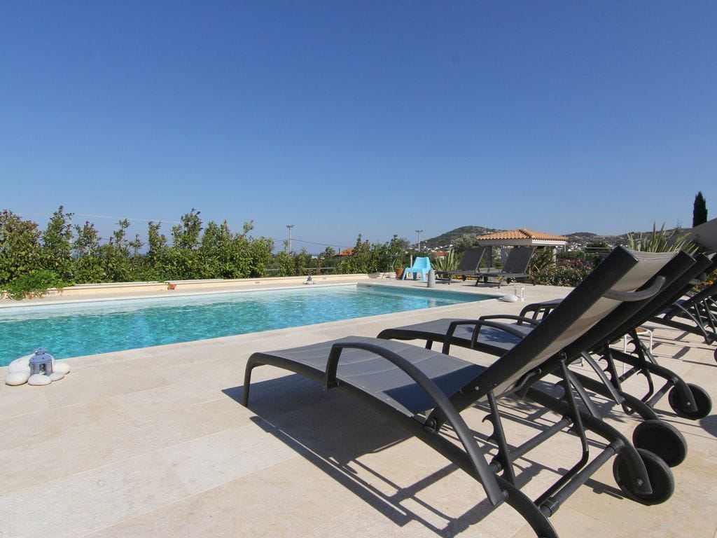 Villa Abelos