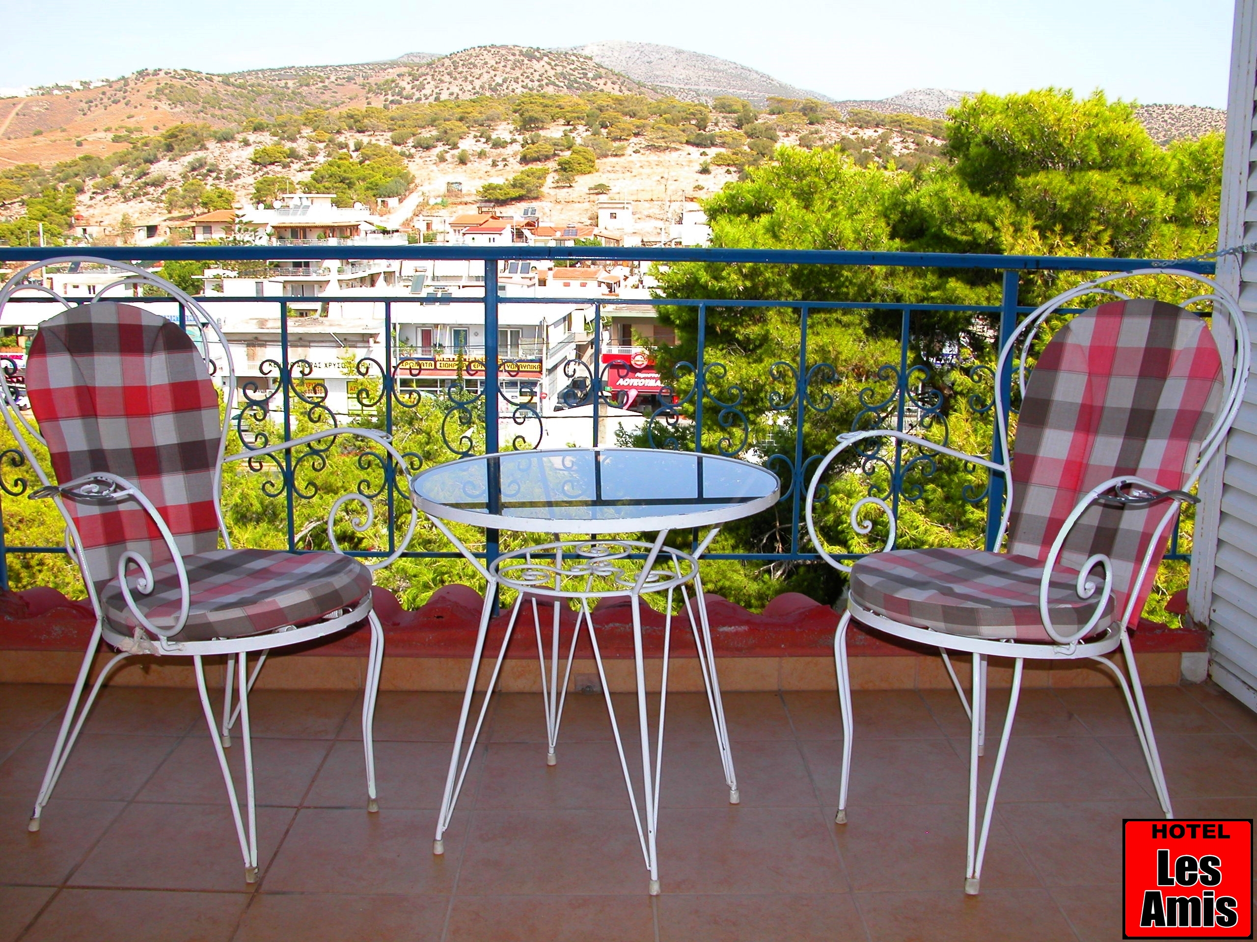 Les Amis Airport Hotel