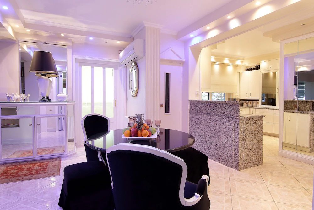 Royal Riviera Residence