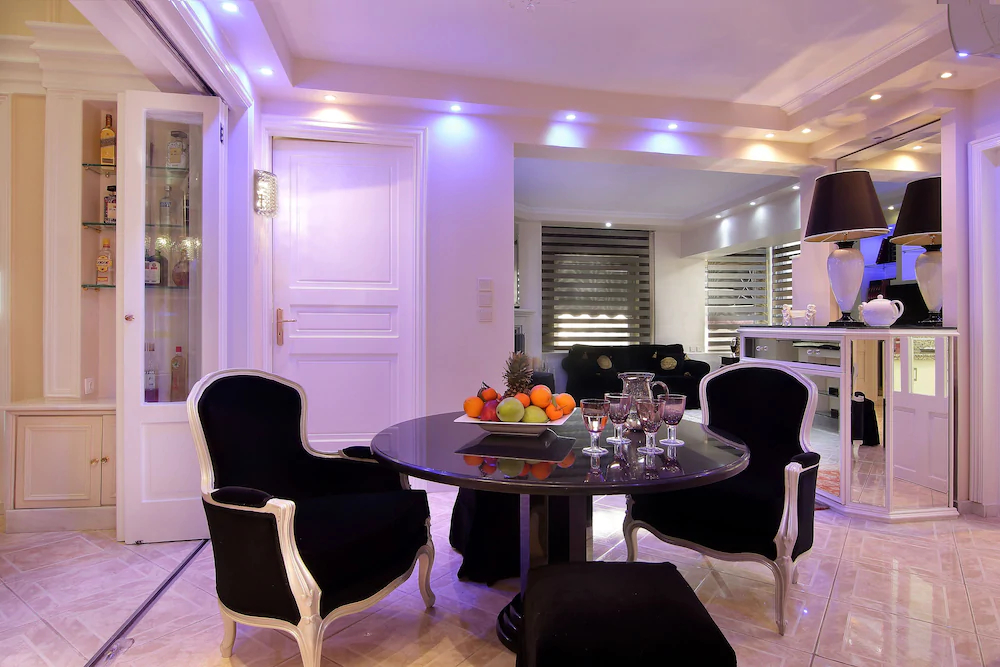 Royal Riviera Residence