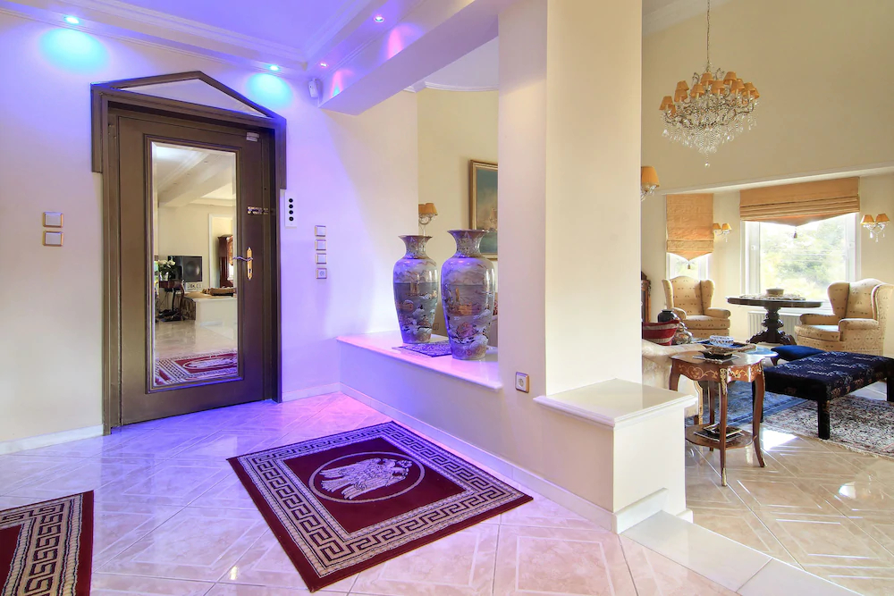 Royal Riviera Residence