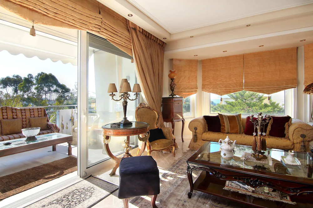 Royal Riviera Residence