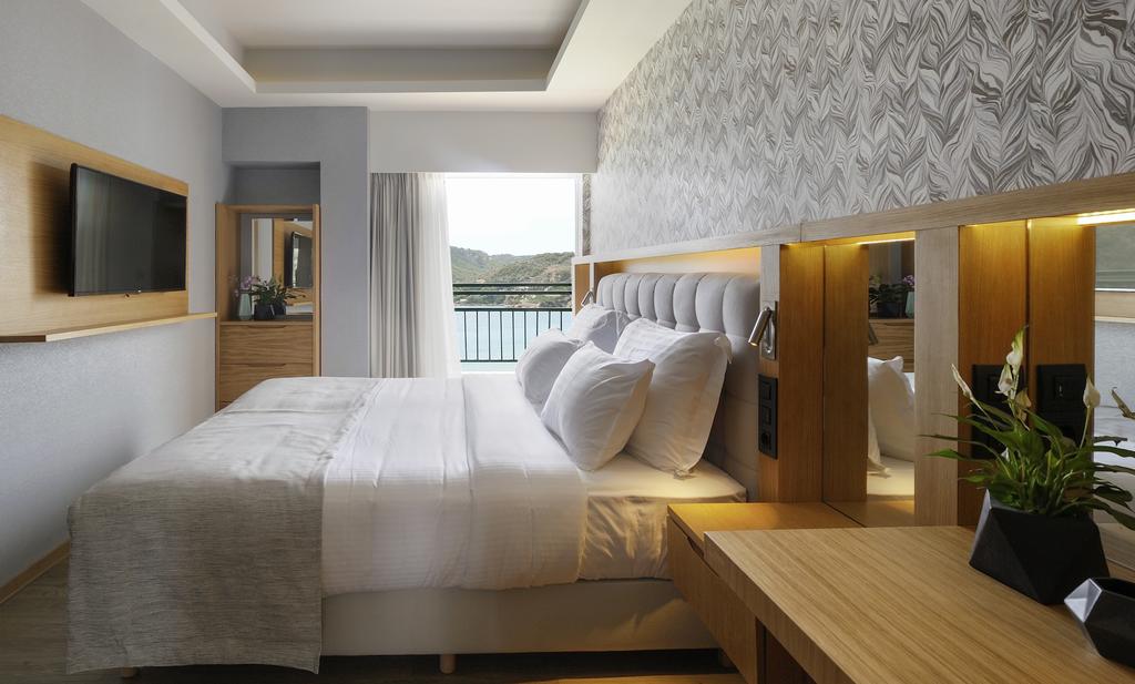 Dolce Athens Attica Riviera