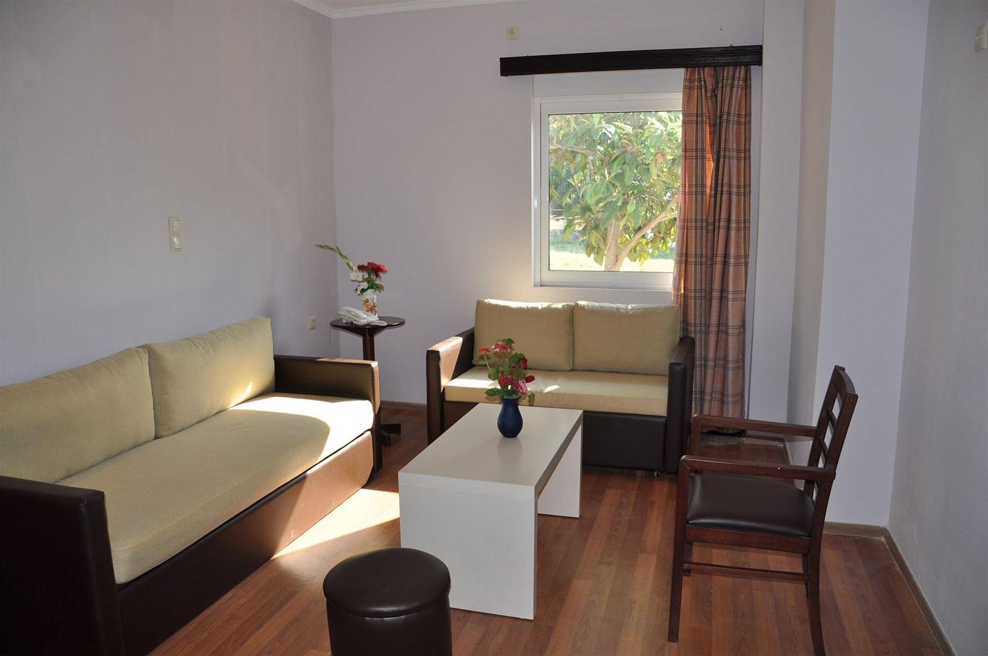 Elena Hotel