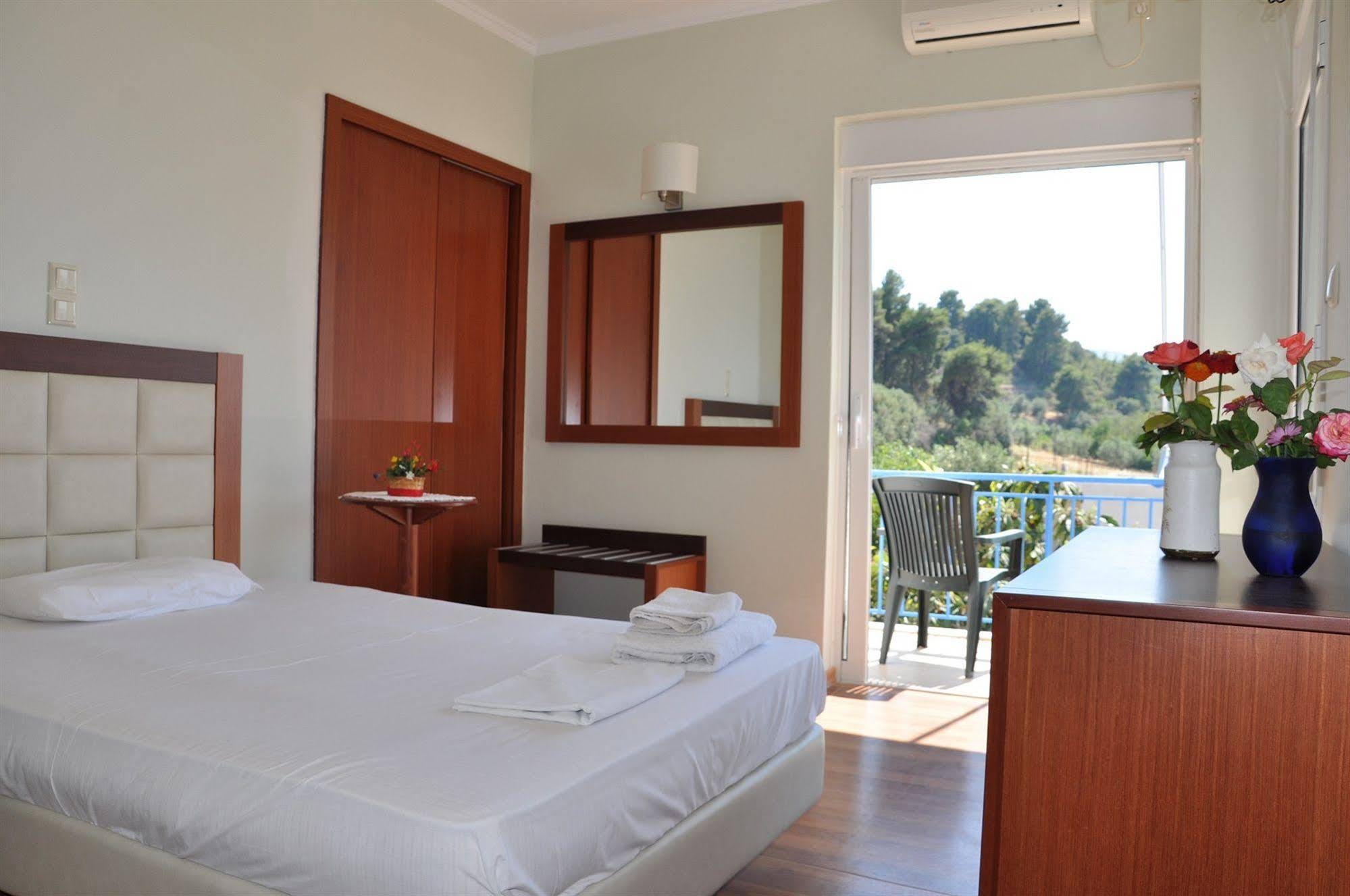 Elena Hotel