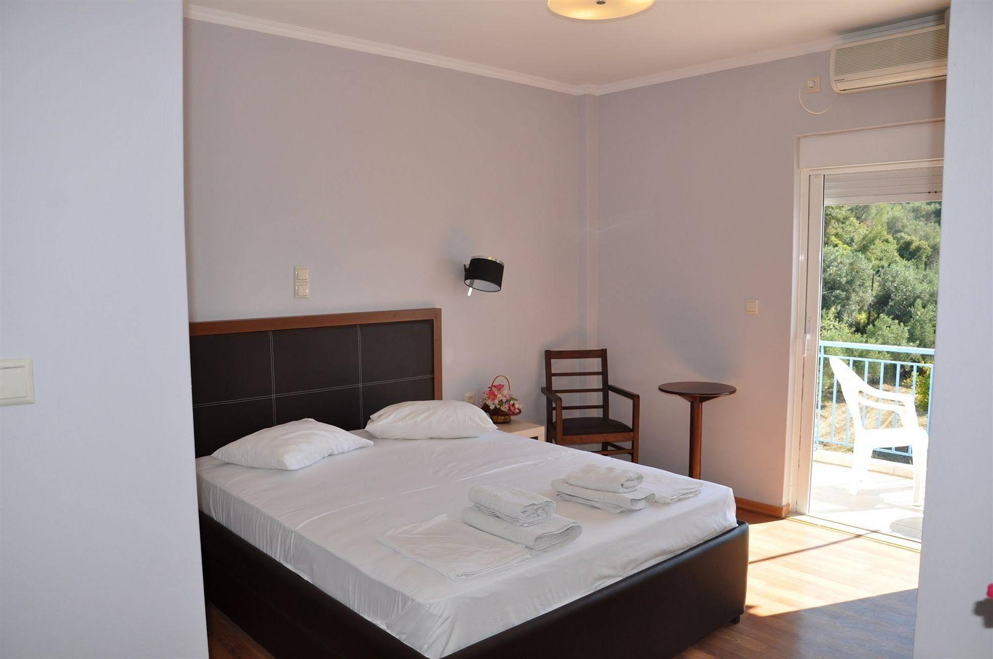 Elena Hotel