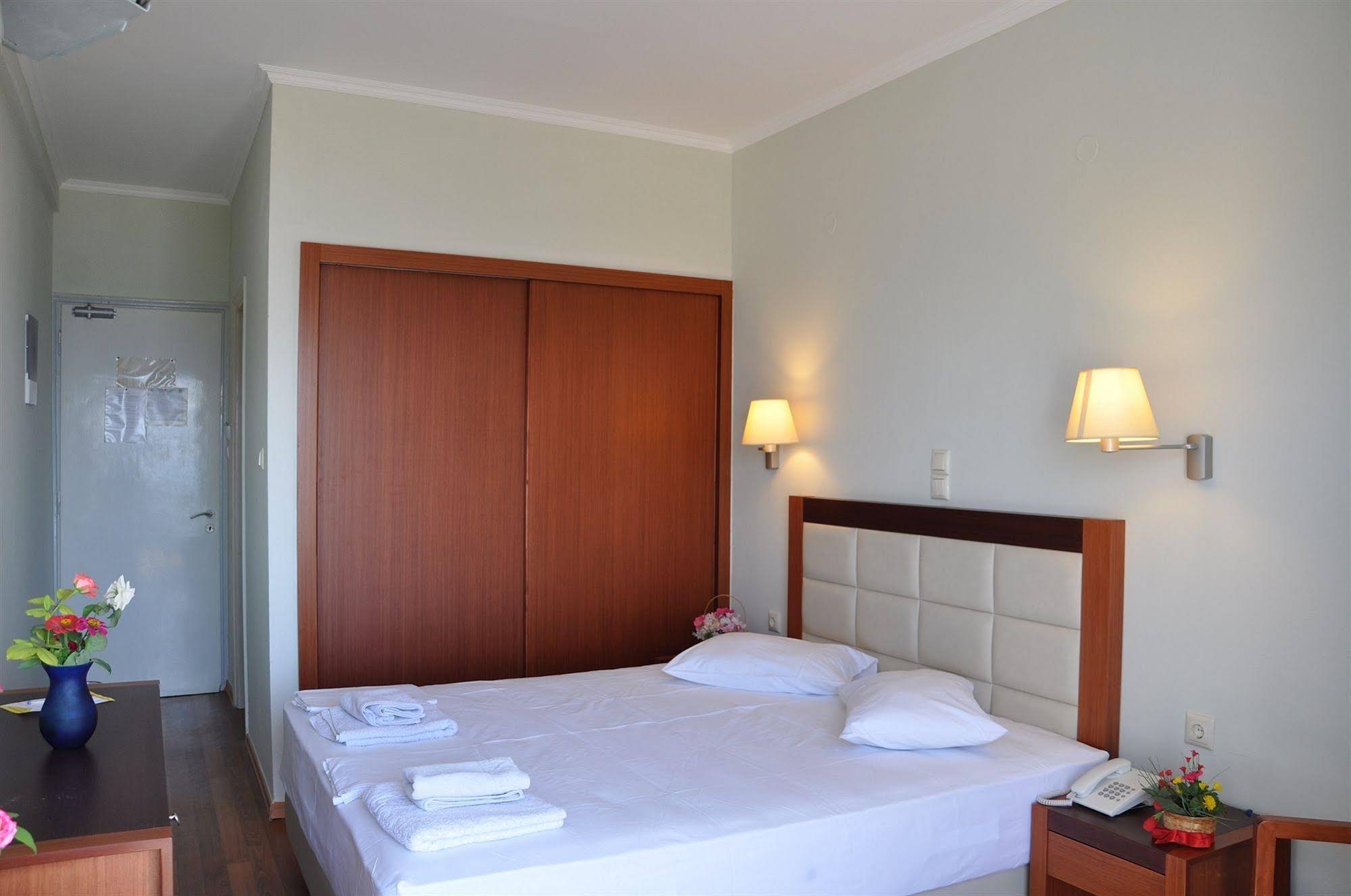 Elena Hotel