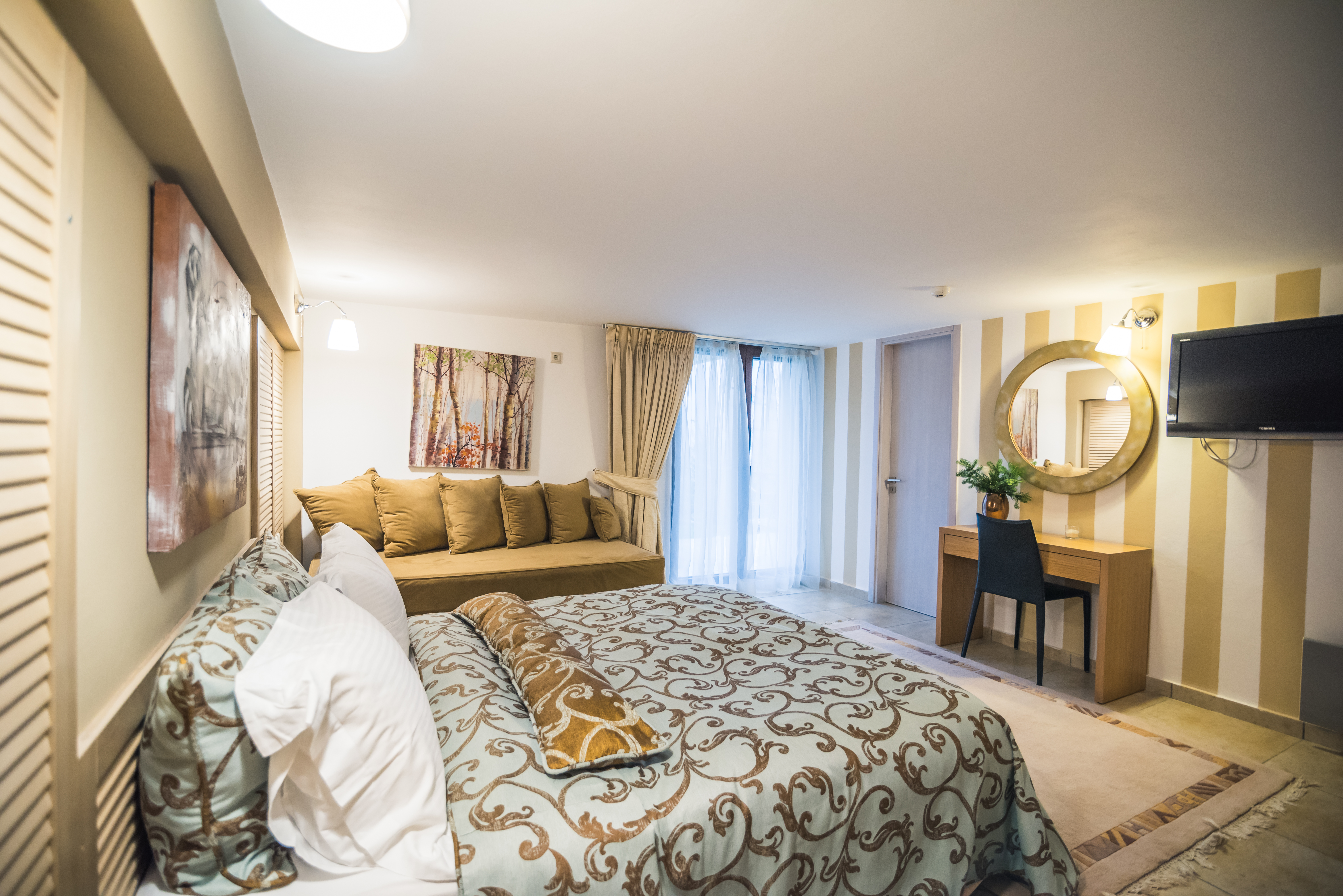 Forest Suites  Boutique-Hotel