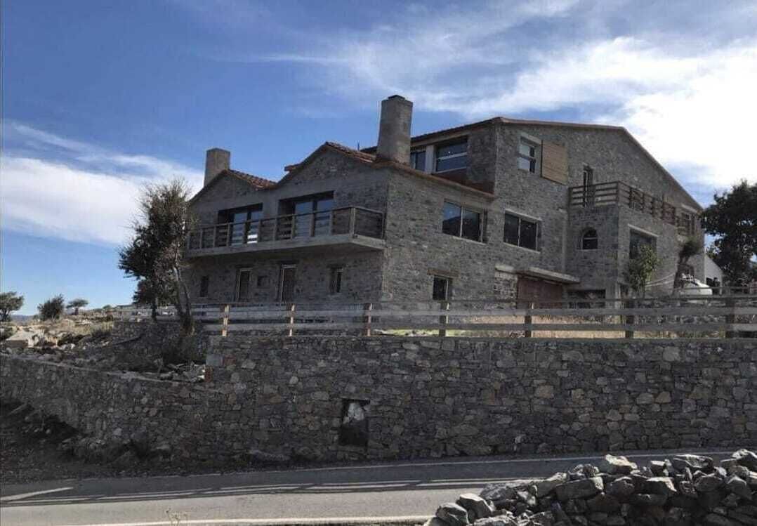 Psiloritis Retreat Chalet