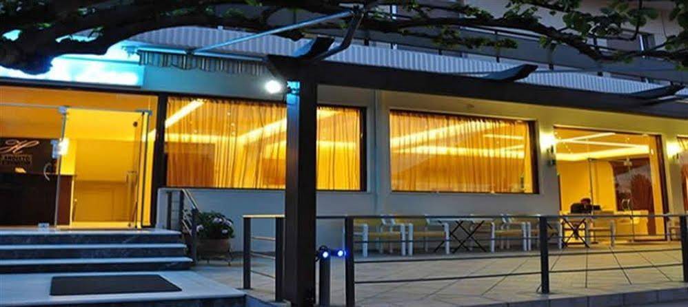 Hotel Lux