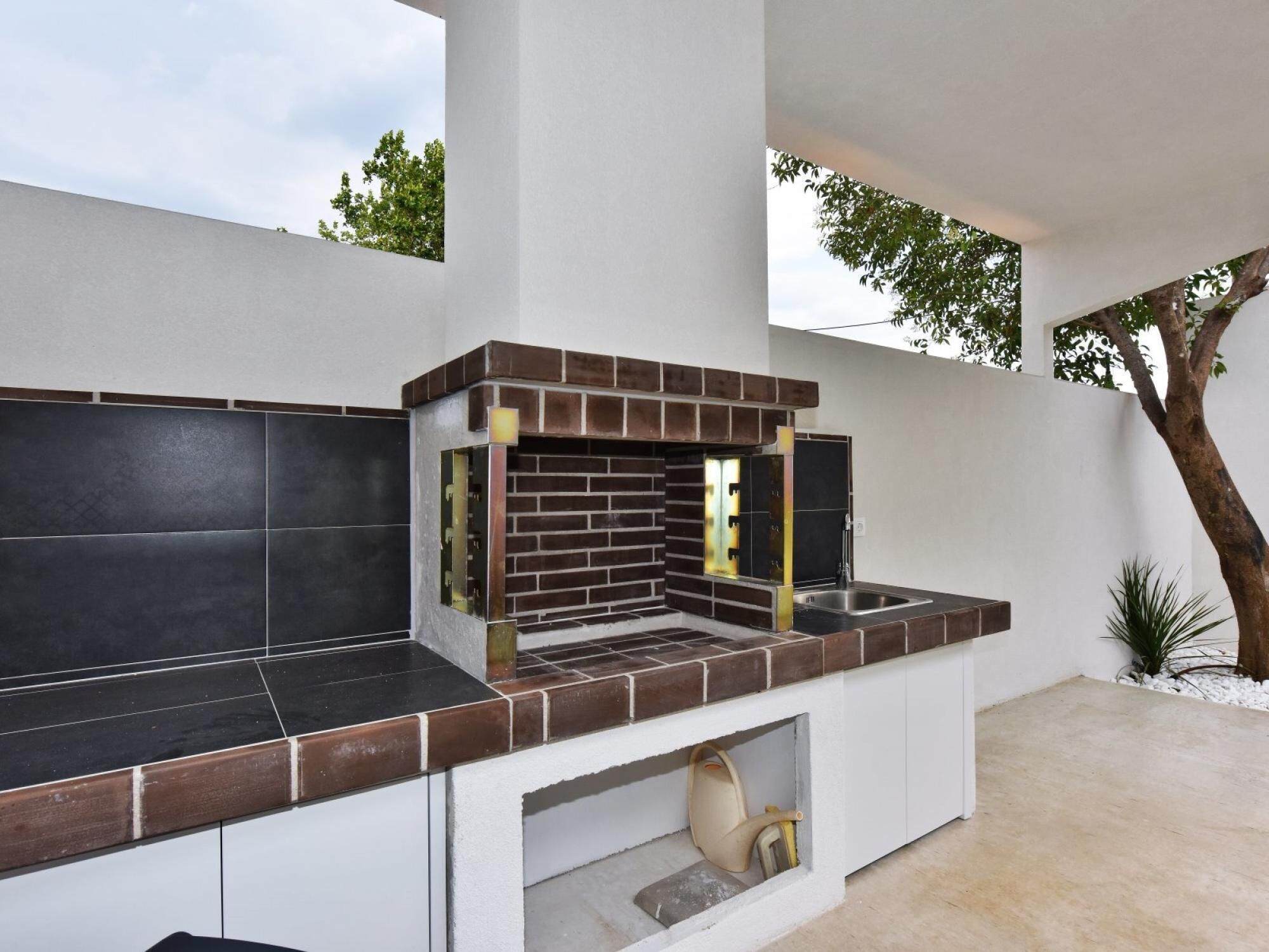 4 Elements Seaside Luxury Suites