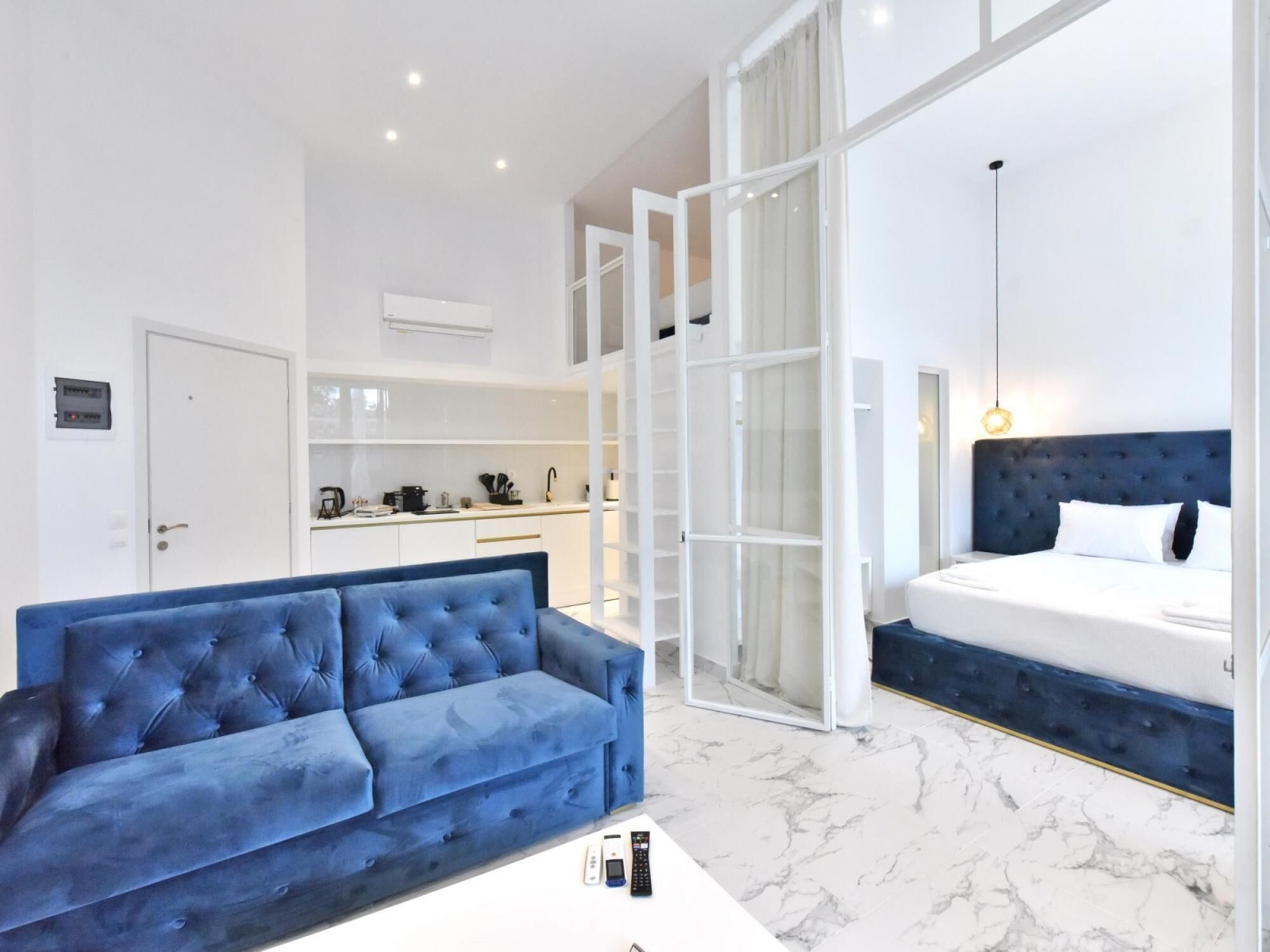 4 Elements Seaside Luxury Suites