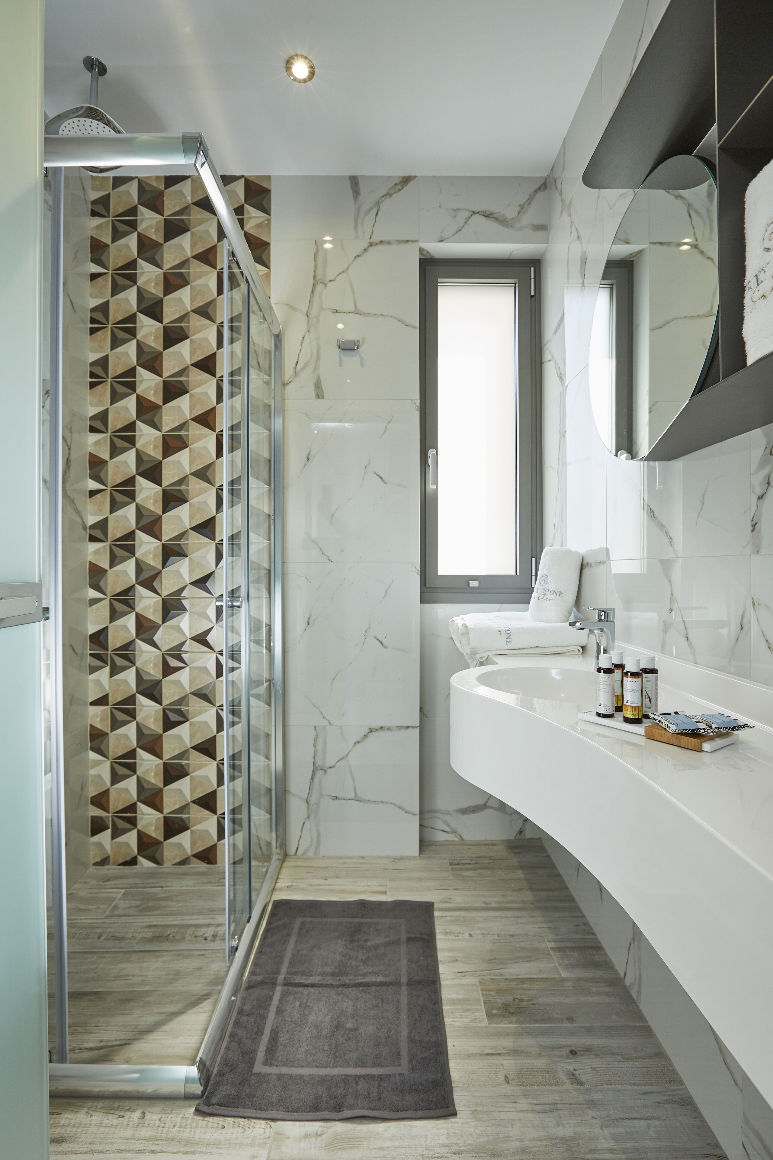 Greystone Suites