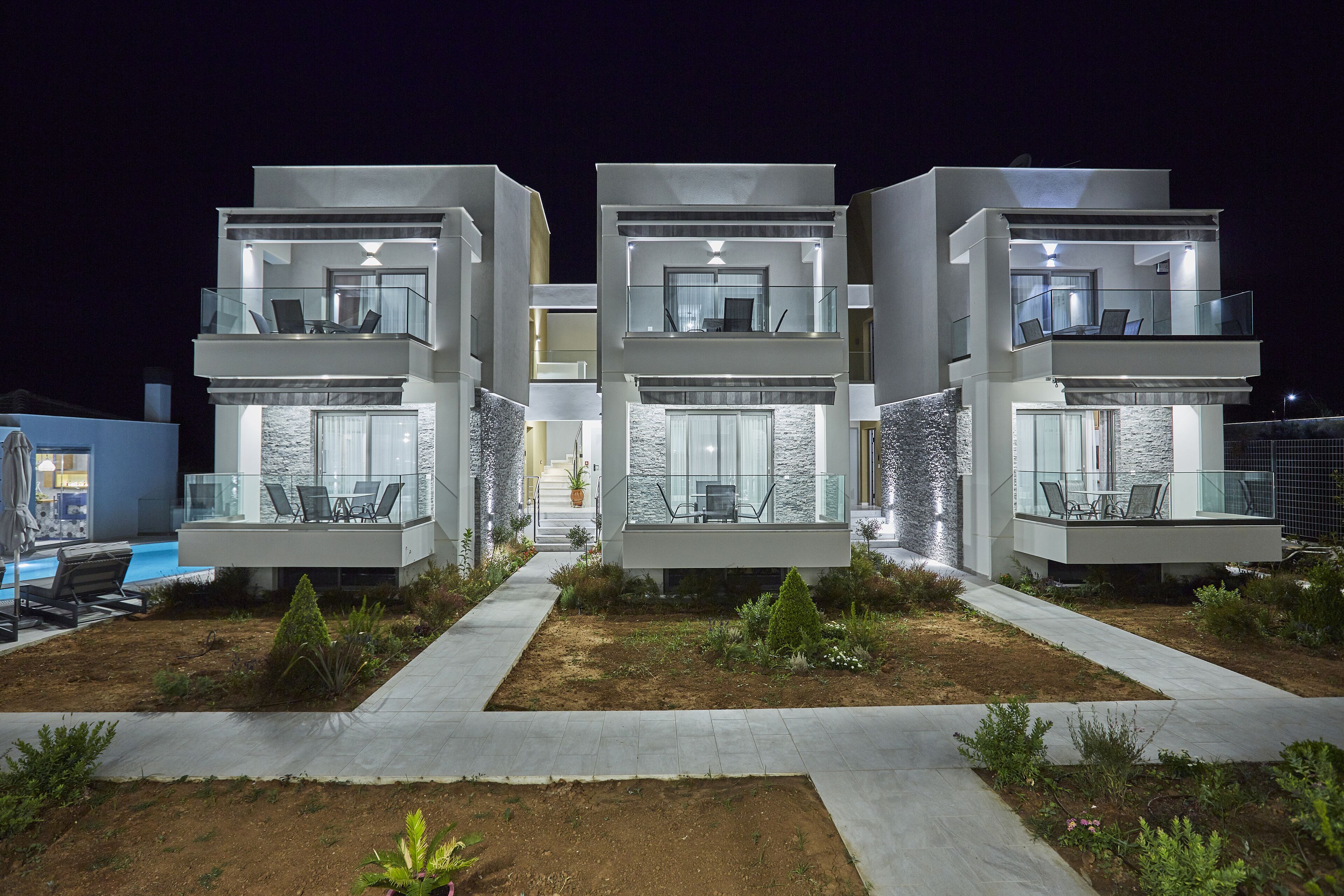 Greystone Suites