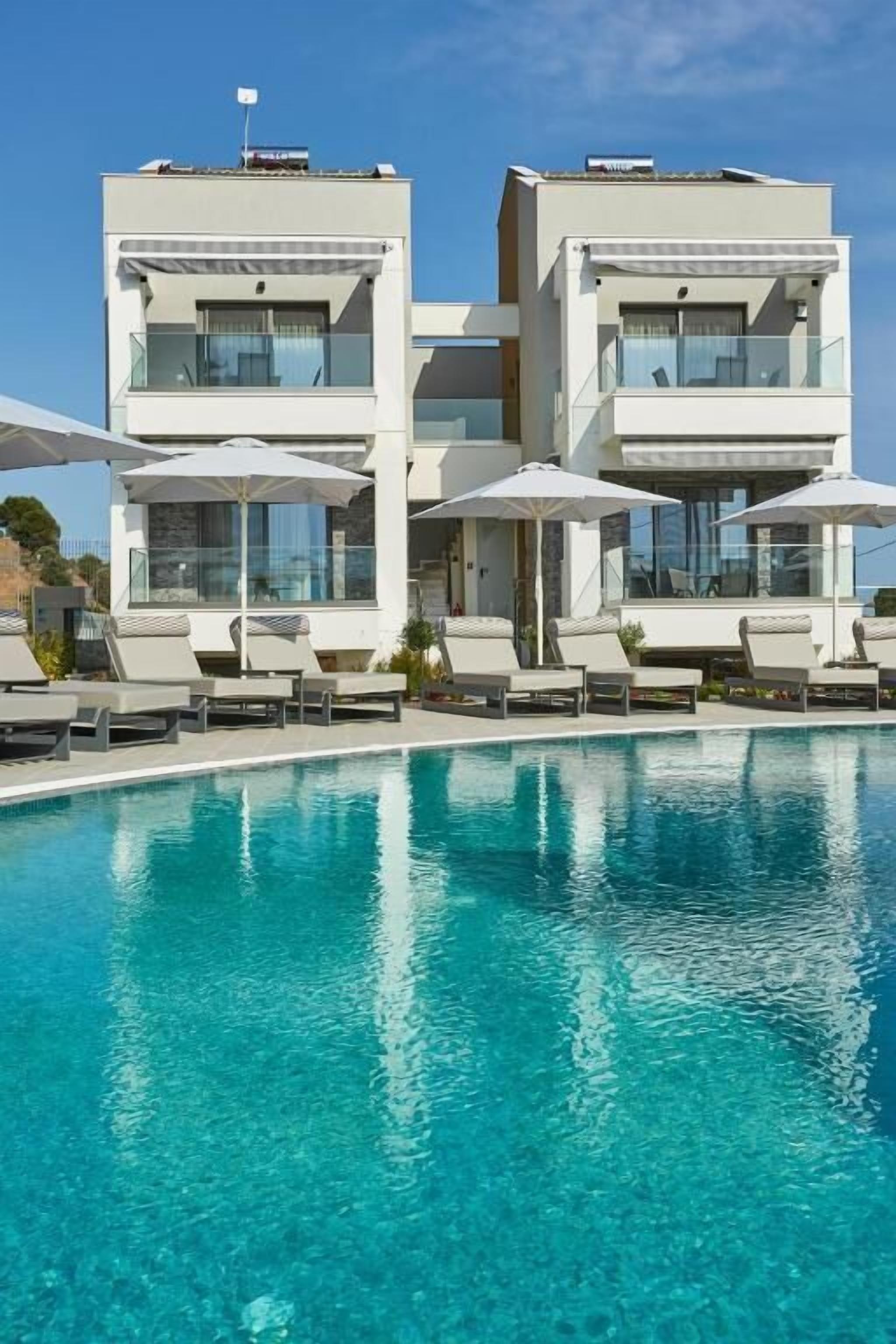 Greystone Suites