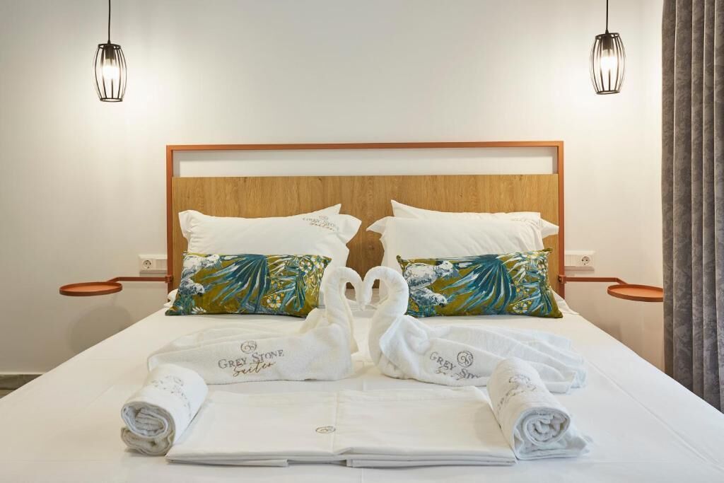 Greystone Suites