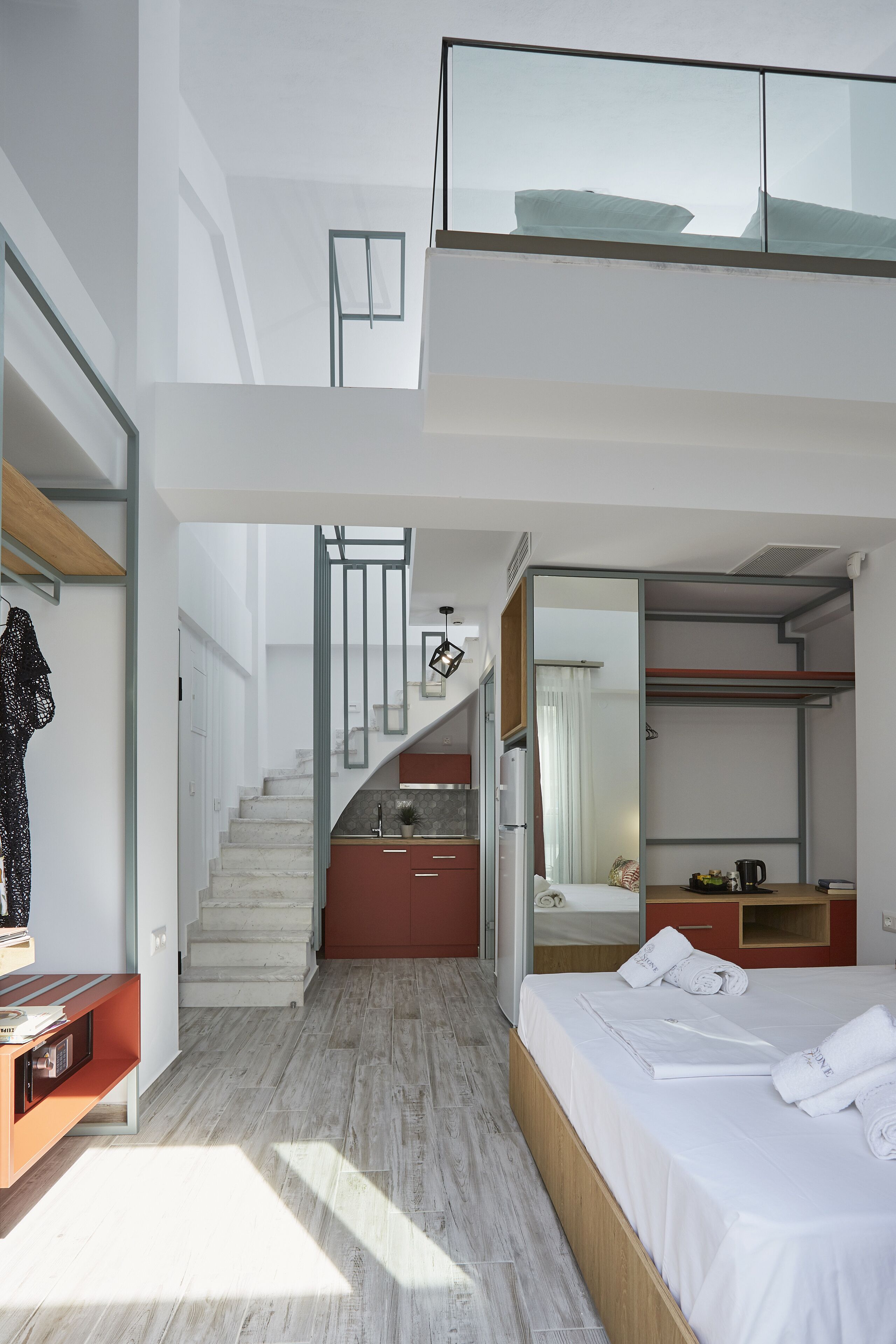 Greystone Suites