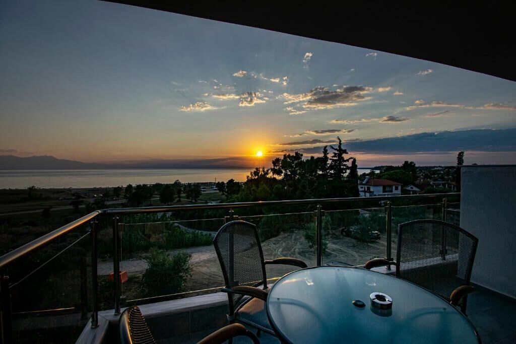 Heraclea Suites