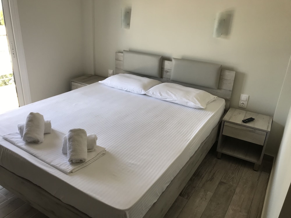Nikolaidis Apartments