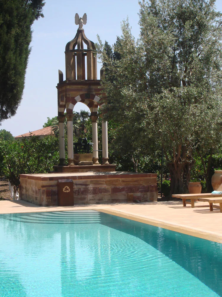 Argentikon Luxury Suites