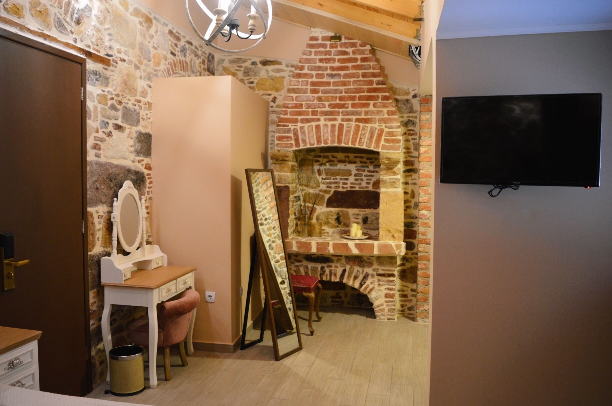 Castro Rooms Chios
