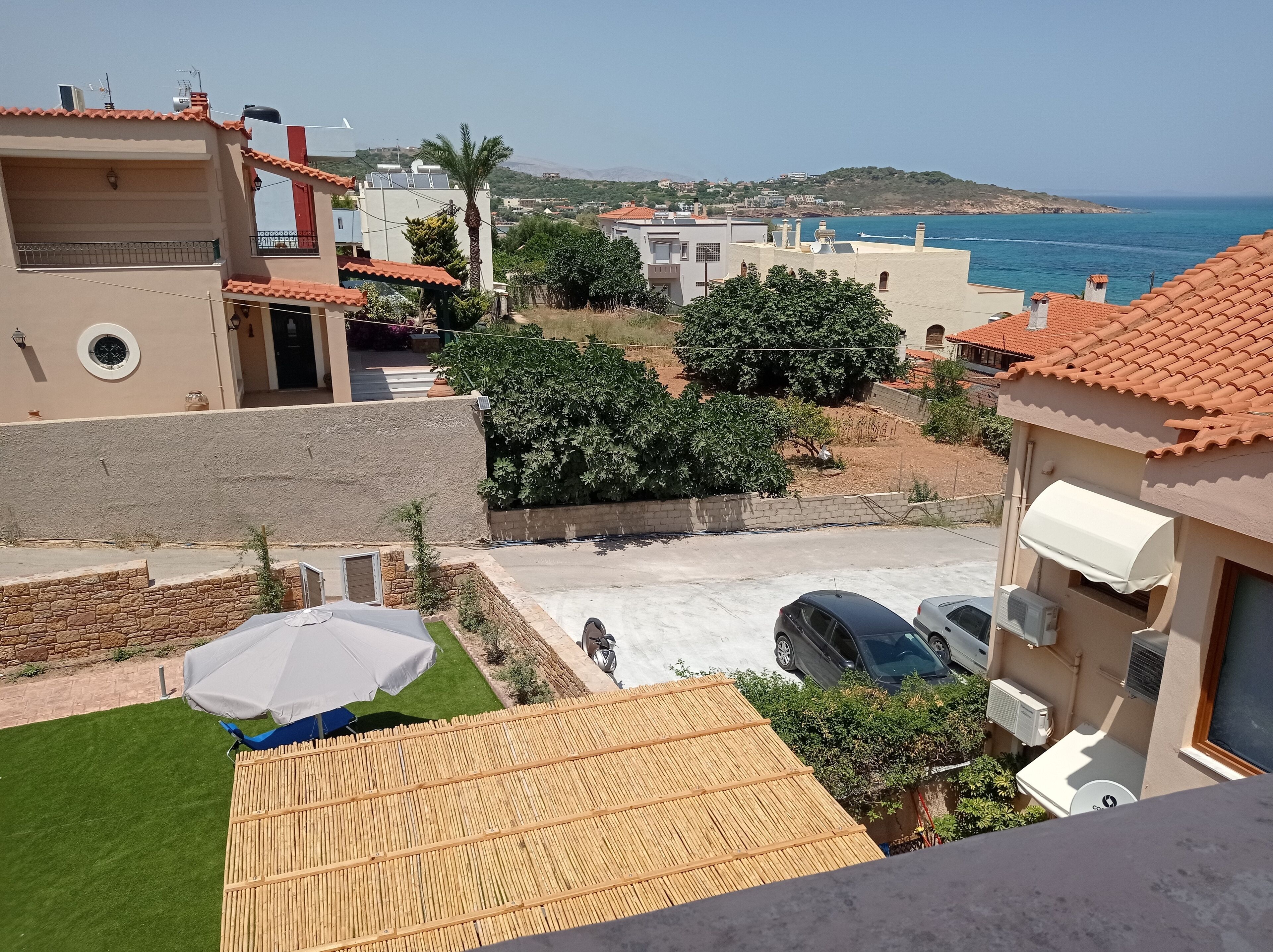 Shallow Sea Apartments