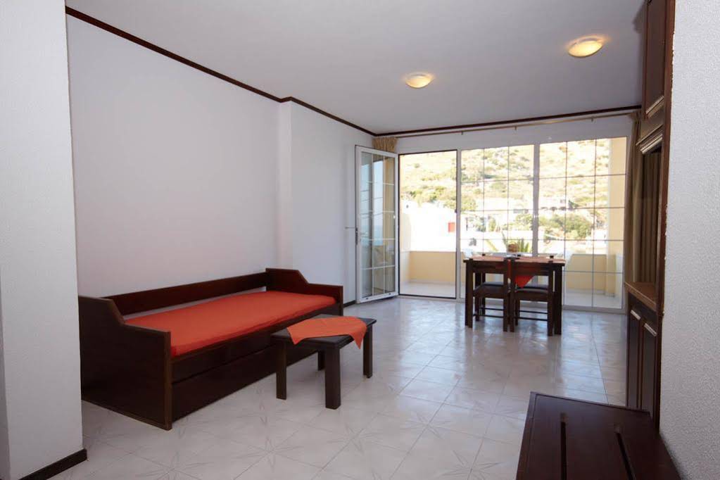 Haus Fay Chios