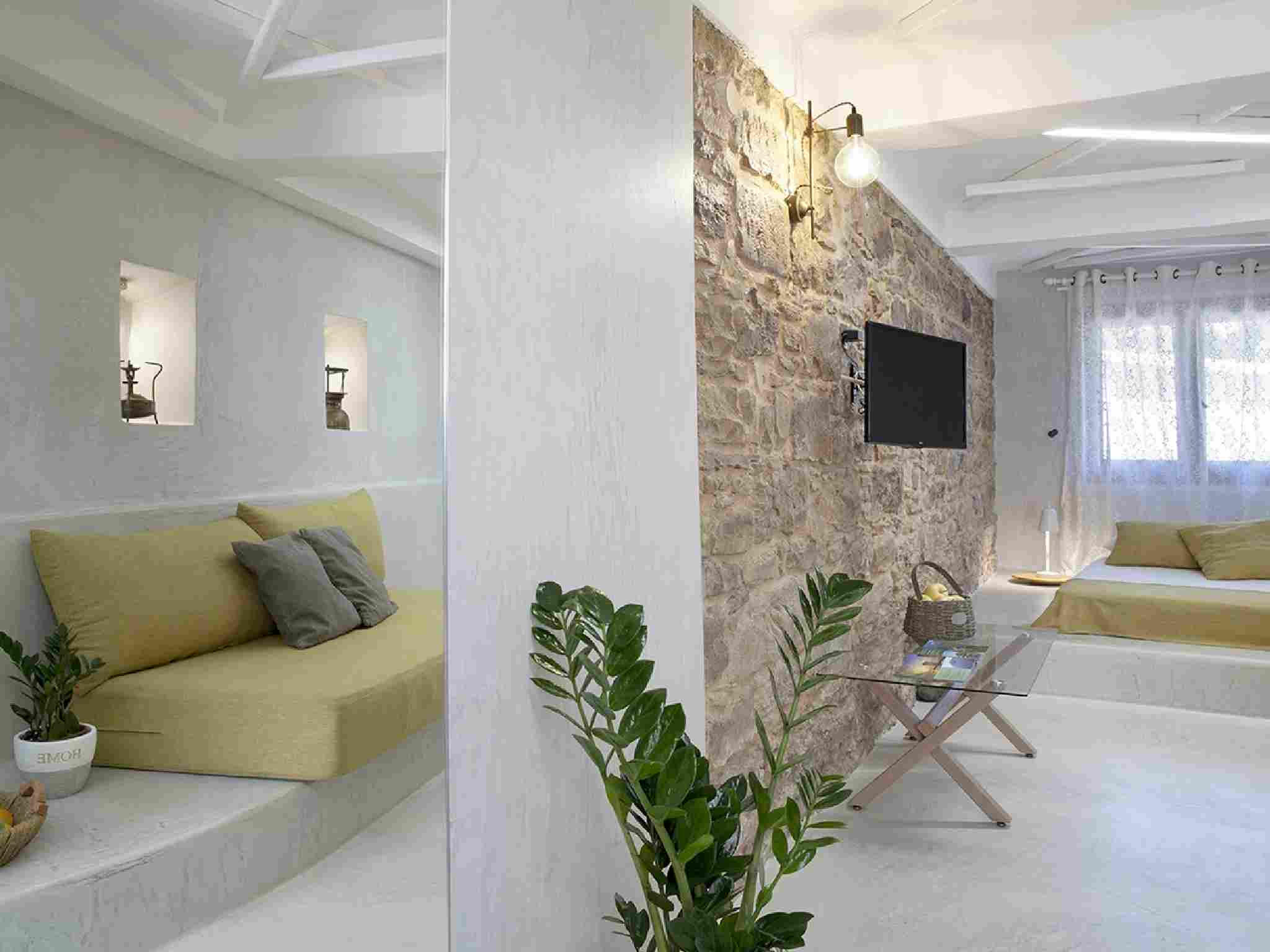 Voulamandis House