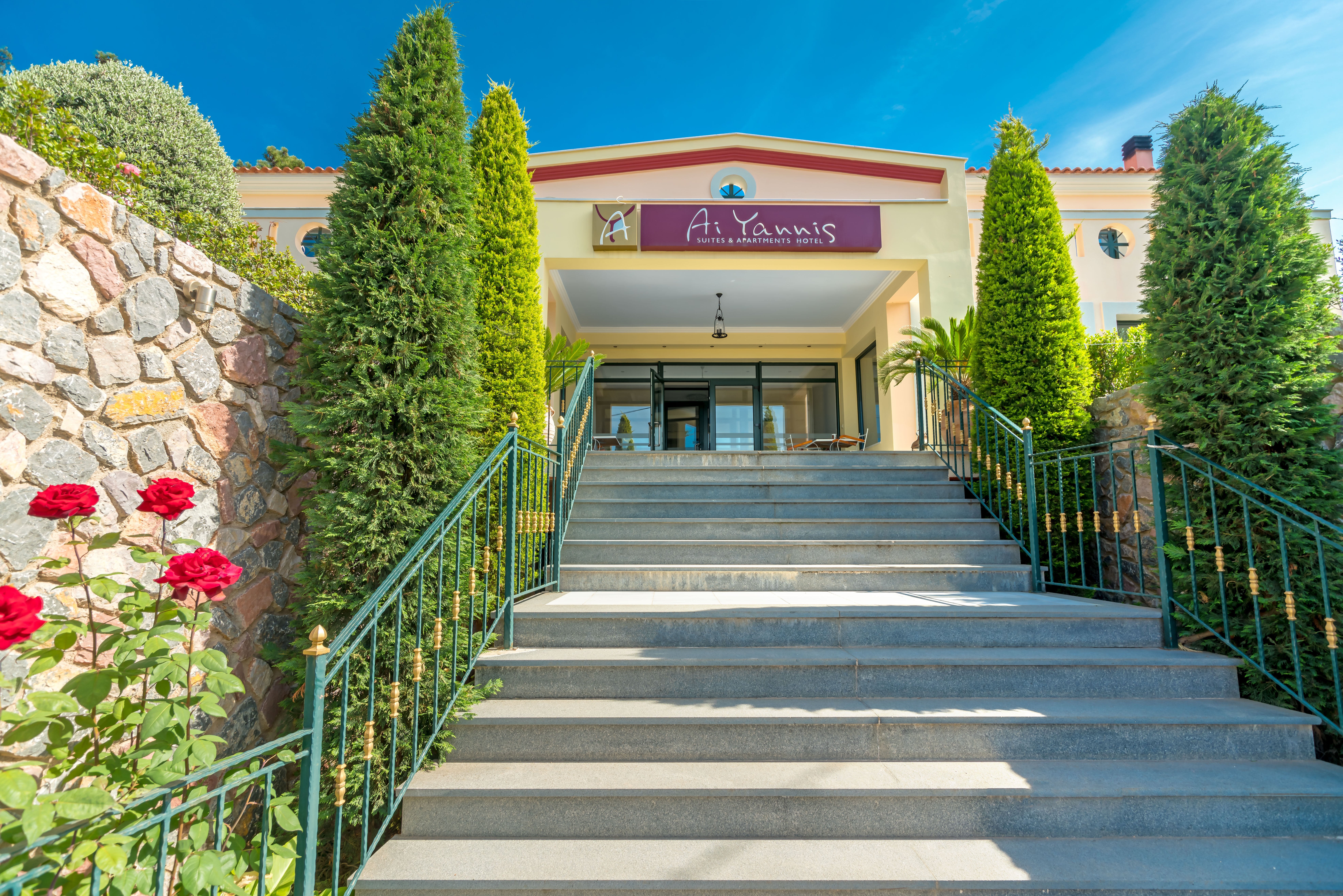 Ai Yannis Suites & Appartements Hotel
