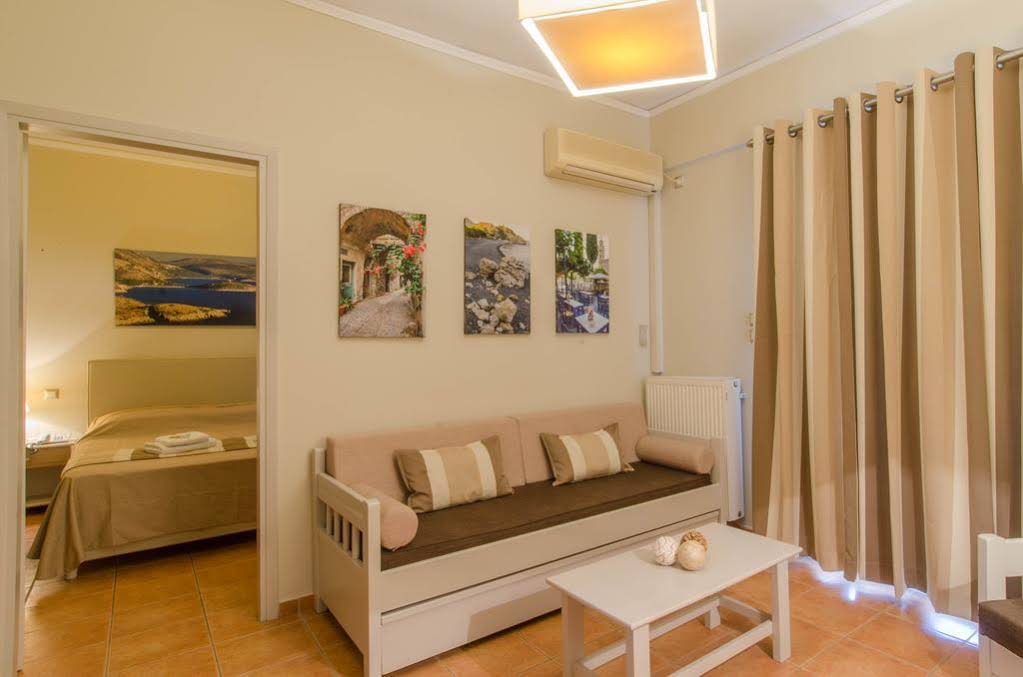 Plaka Studios