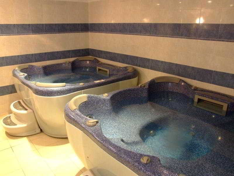 Sea View Resorts & Spa